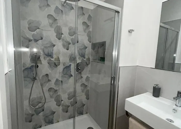 Pertichetti Living 3*